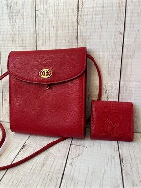 Vintage Gino Ferruzzi Firenze Red Pebbled Leather Crossbody Bag and Coin Purse